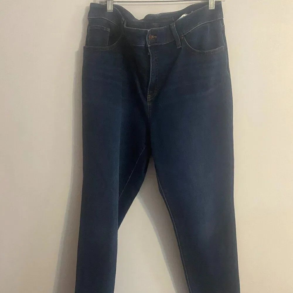 Chico's So Slimming Girlfriend Slim Ankle 5 pocket jeans, size 16R